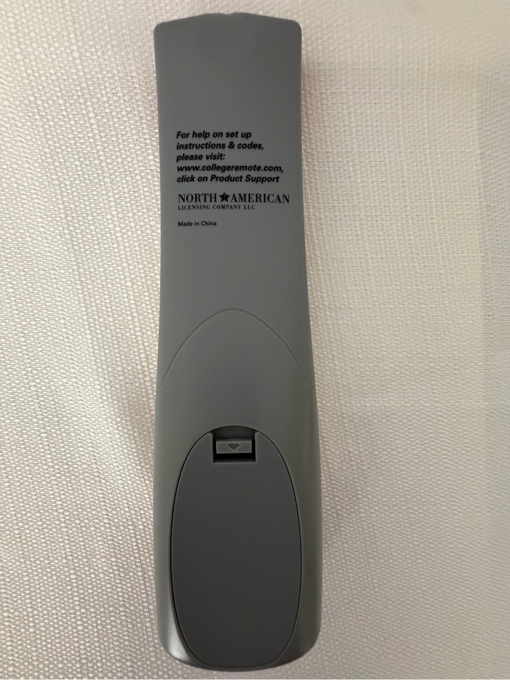 One For All UT Longhorns Universal Remote Control (F256) - Picture 6 of 8